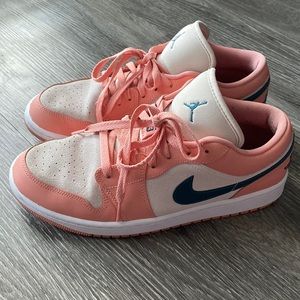 Air Jordan 1 low “Light Madder Root”.